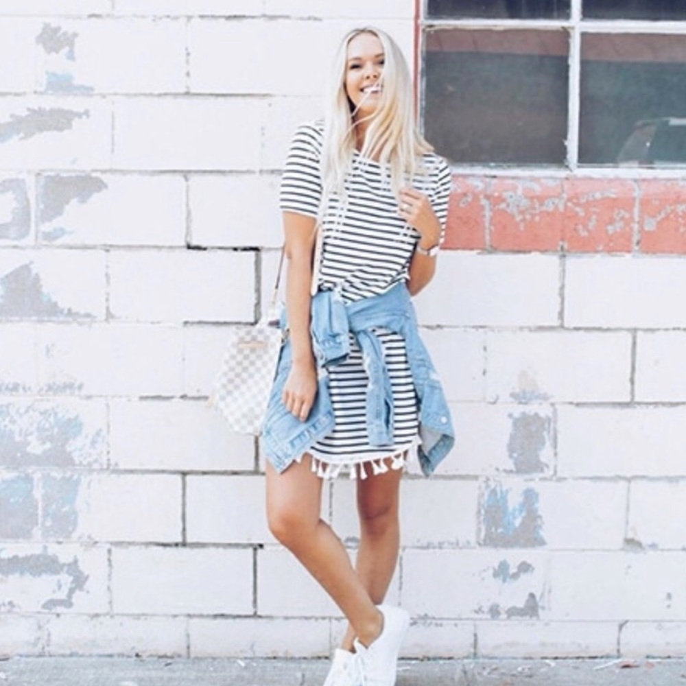 🍃 HP • “Peyton” Striped Casual Dress - Picture 3 of 5